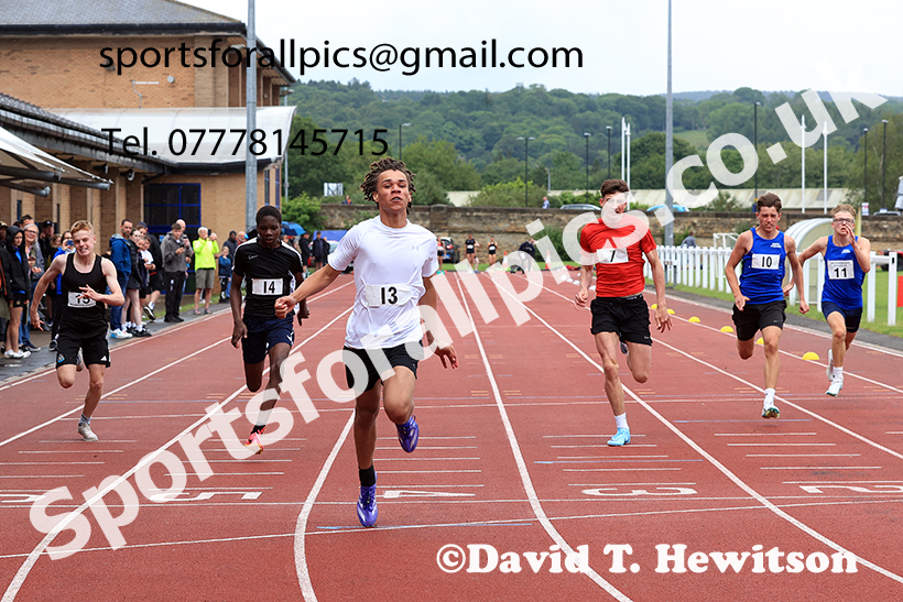 Boys 100 metres, 2025 Northumberland Schools Track and Fields, Wentworth, Hexham. Photo: David T. Hewitson/Sports for All Pics